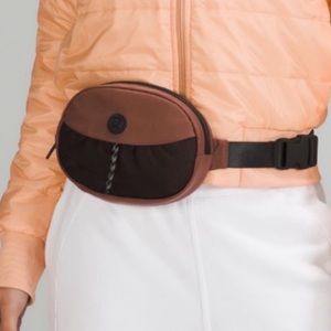 Lululemon Take It On Belt Bag